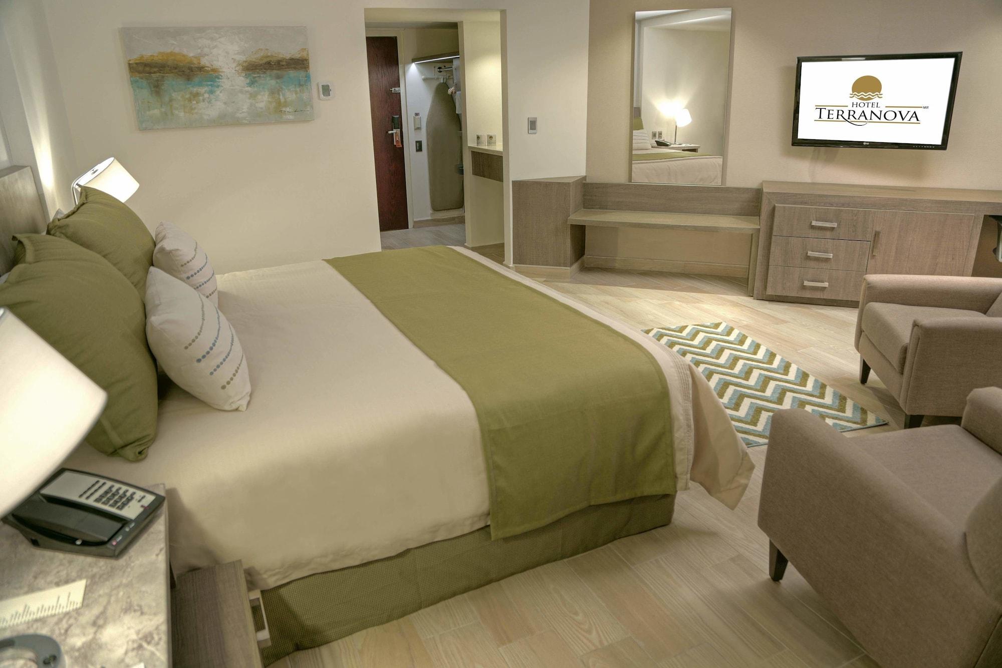 Hotel Terranova 코아트사코알코스 외부 사진