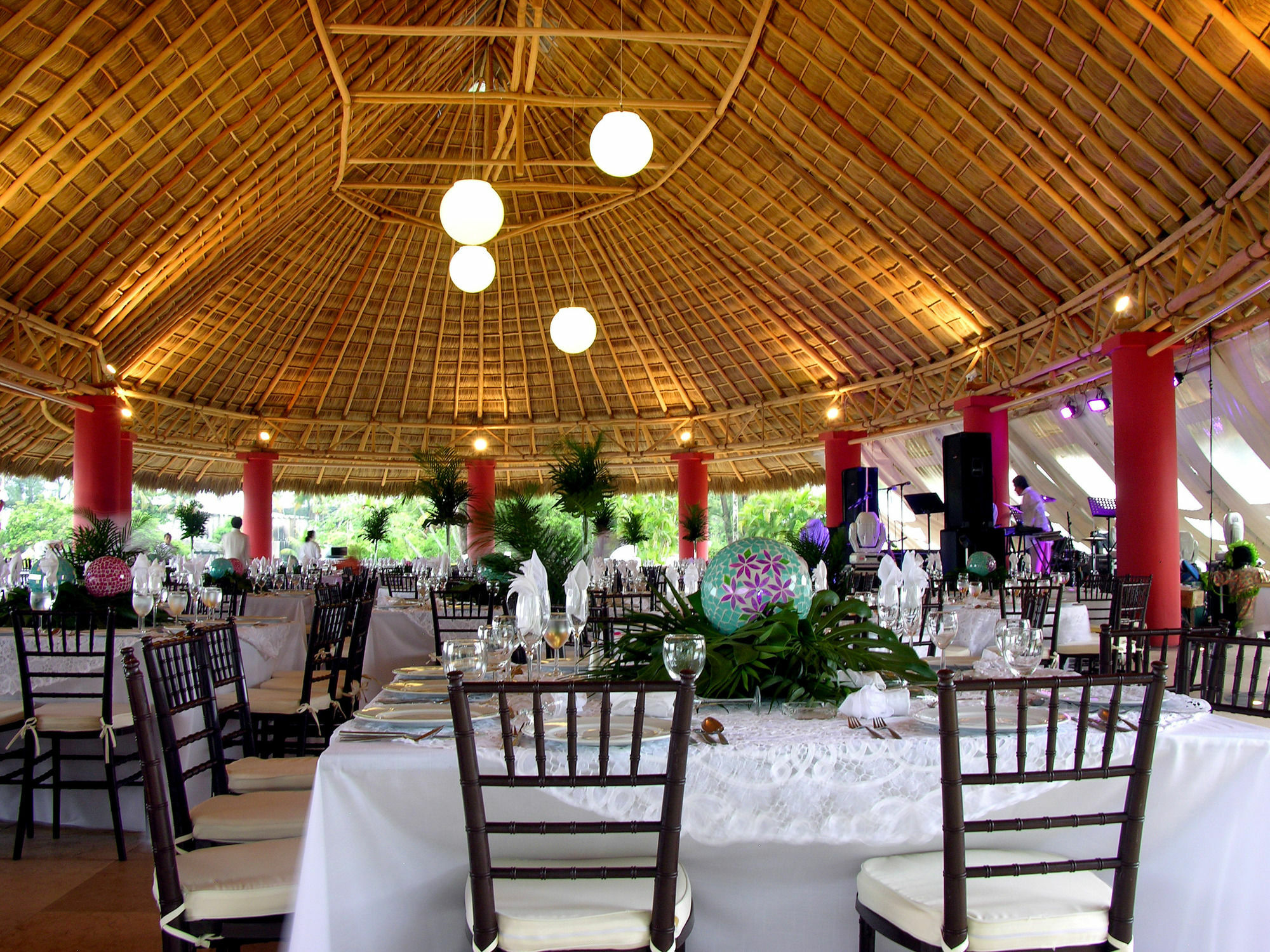 Hotel Terranova 코아트사코알코스 외부 사진 A wedding reception at the Grand Palladium Resort and Spa, Riviera Maya, Mexico